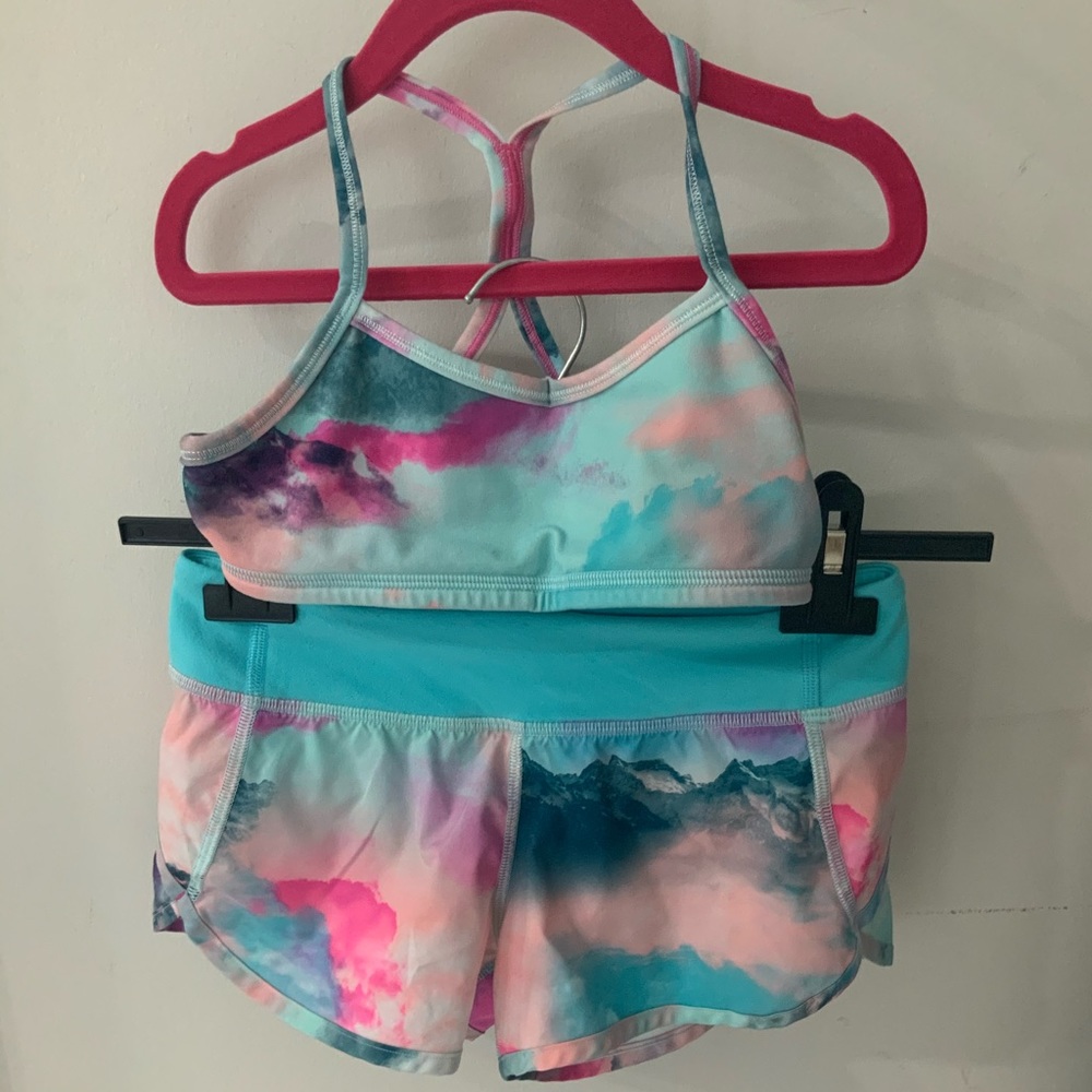Ivivva Matching Shorts and sports bra
